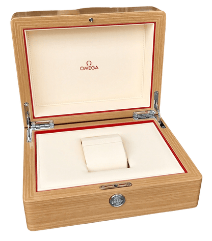 Omega Ladies Constellation Quartz 27mm 123.20.27.60.55.002 Yellow Gold White Mother of Pearl MOP Diamond Dial, Worn